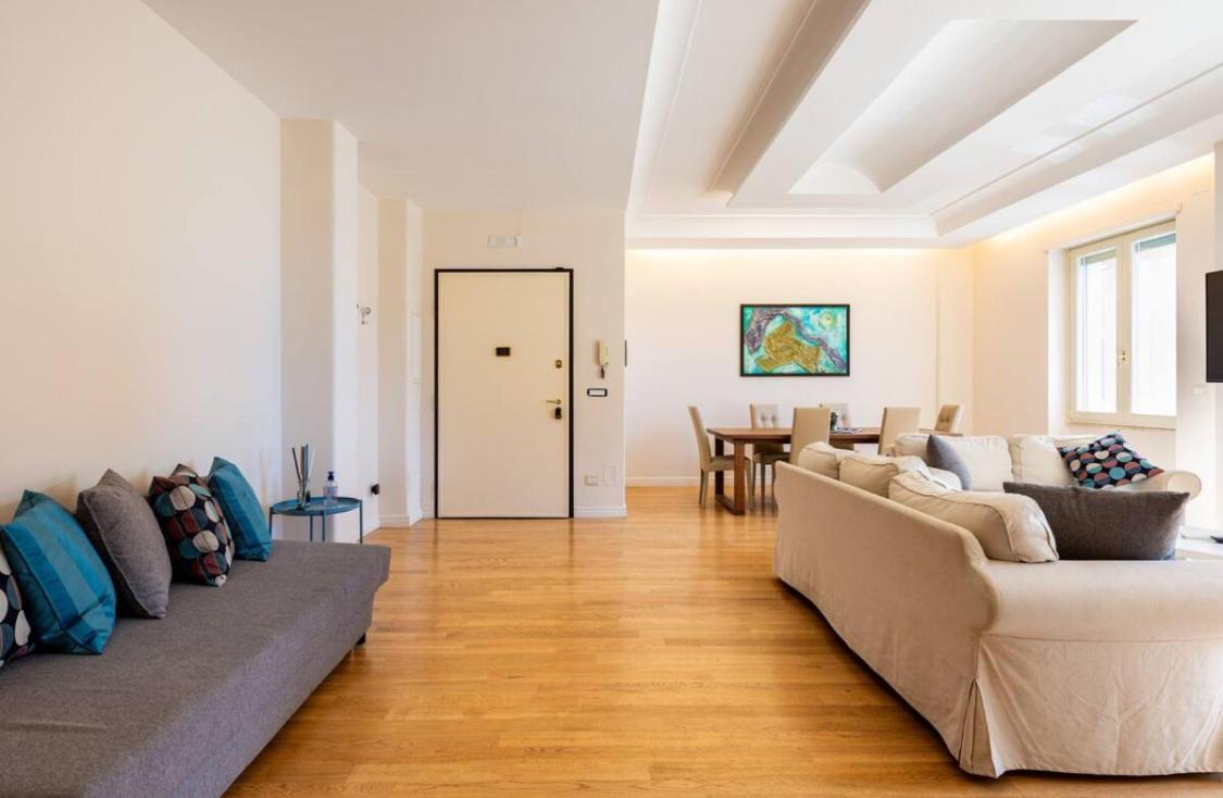 Viola Home Σαλέρνο Εξωτερικό φωτογραφία