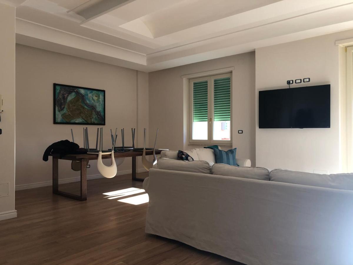 Viola Home Σαλέρνο Εξωτερικό φωτογραφία